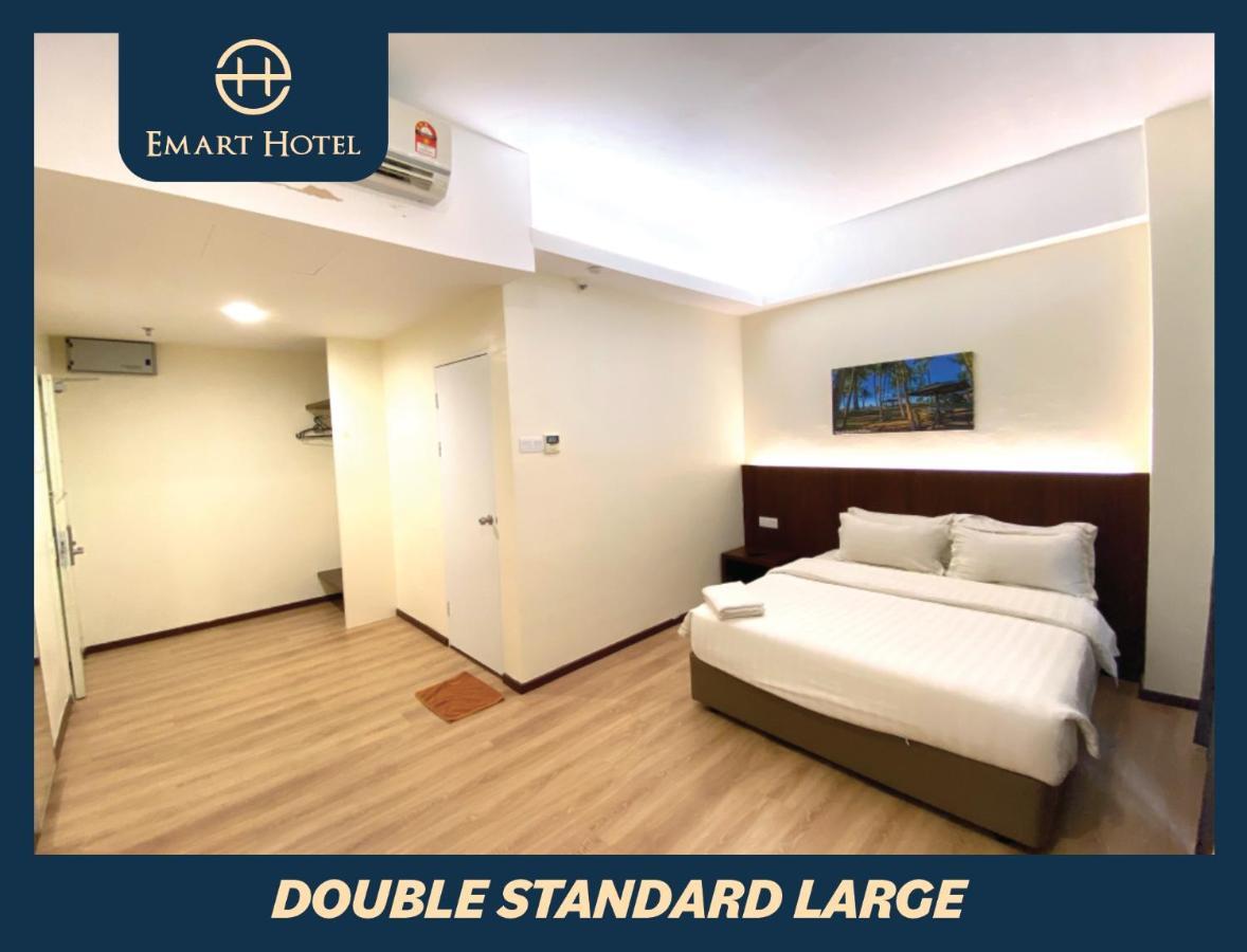 Emart Hotel Miri Exterior photo